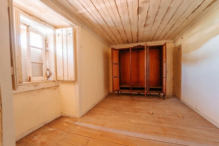 Moradia T4 para Venda em Dois Portos e Runa Foto 19