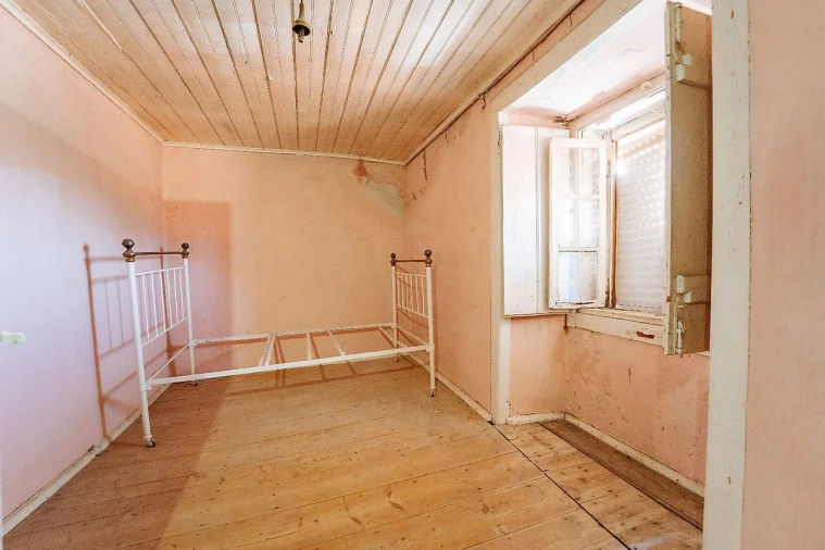 Moradia T4 para Venda em Dois Portos e Runa Foto 20