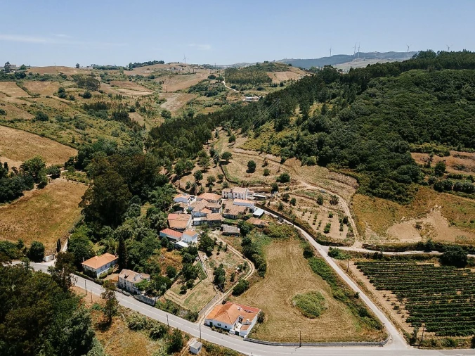 Moradia T4 para Venda em Dois Portos e Runa Foto 3