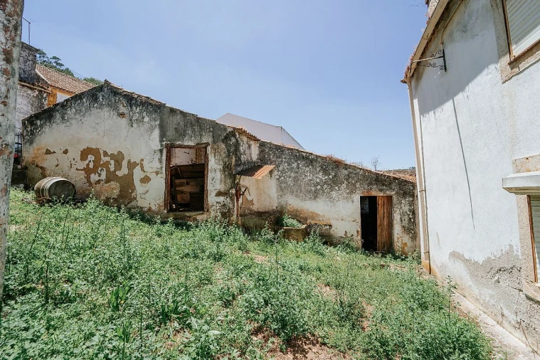 Moradia T4 para Venda em Dois Portos e Runa Foto 6