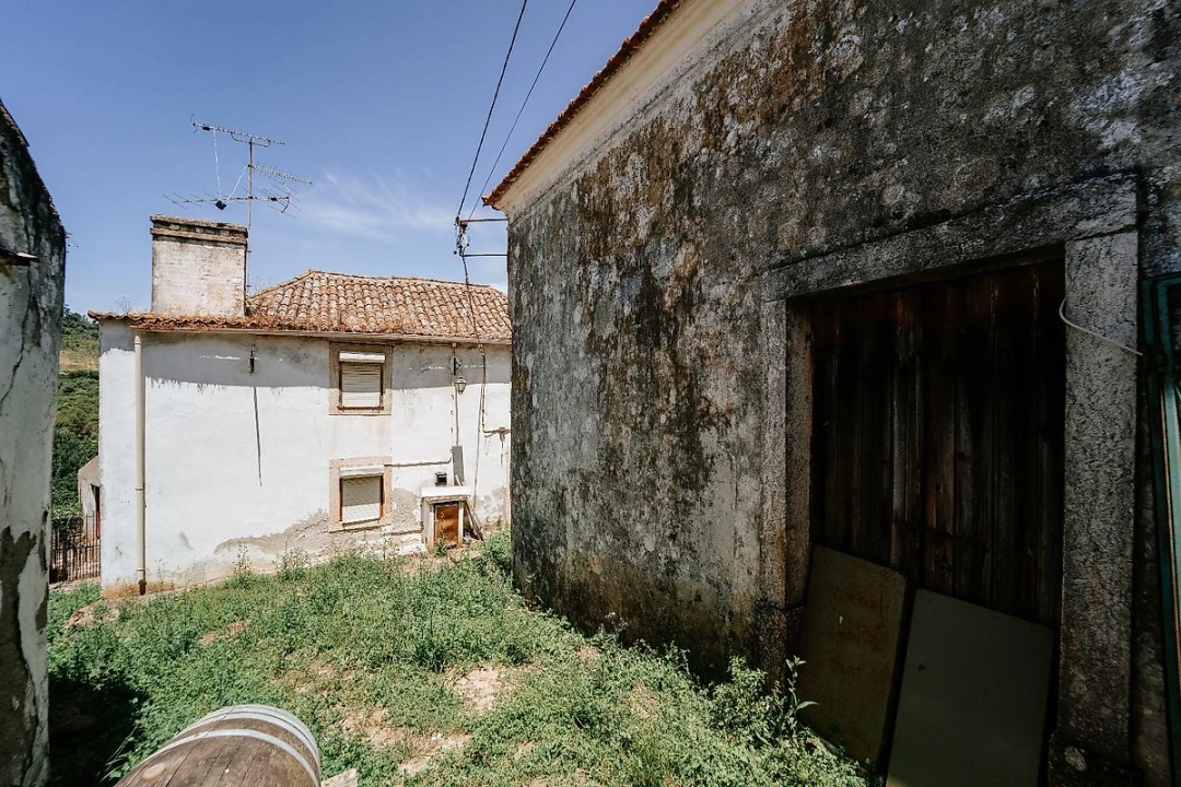 Moradia T4 para Venda em Dois Portos e Runa Foto 11