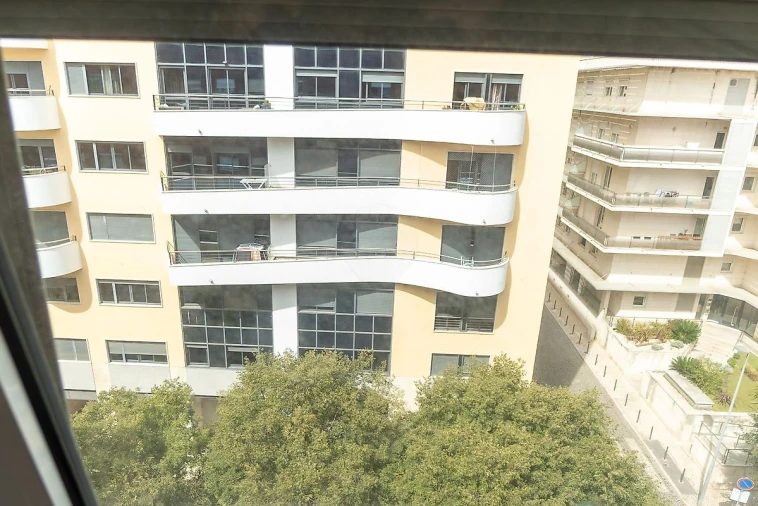 Apartamento T3 para Venda em Parque das Nações Foto 33