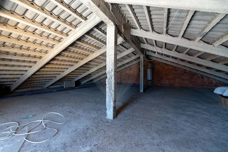 Moradia T3 para Venda em Vermelha Foto 34