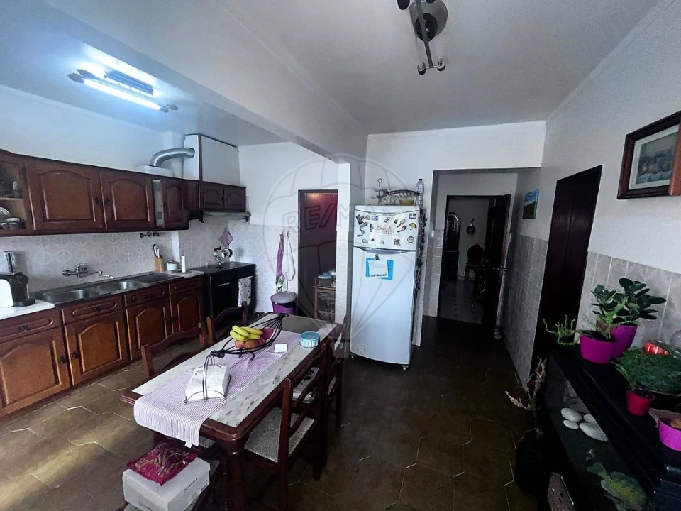 Apartamento T2 para Venda em Sobral de Monte Agraço Foto 9