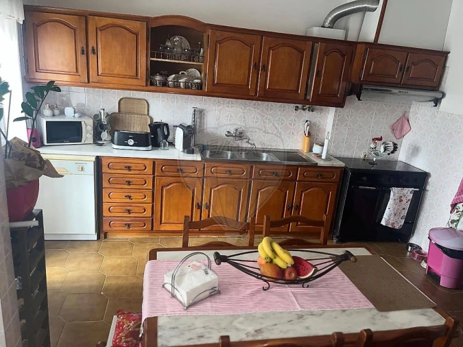Apartamento T2 para Venda em Sobral de Monte Agraço Foto 24