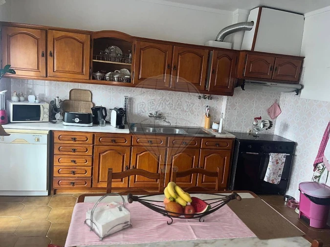 Apartamento T2 para Venda em Sobral de Monte Agraço Foto 23