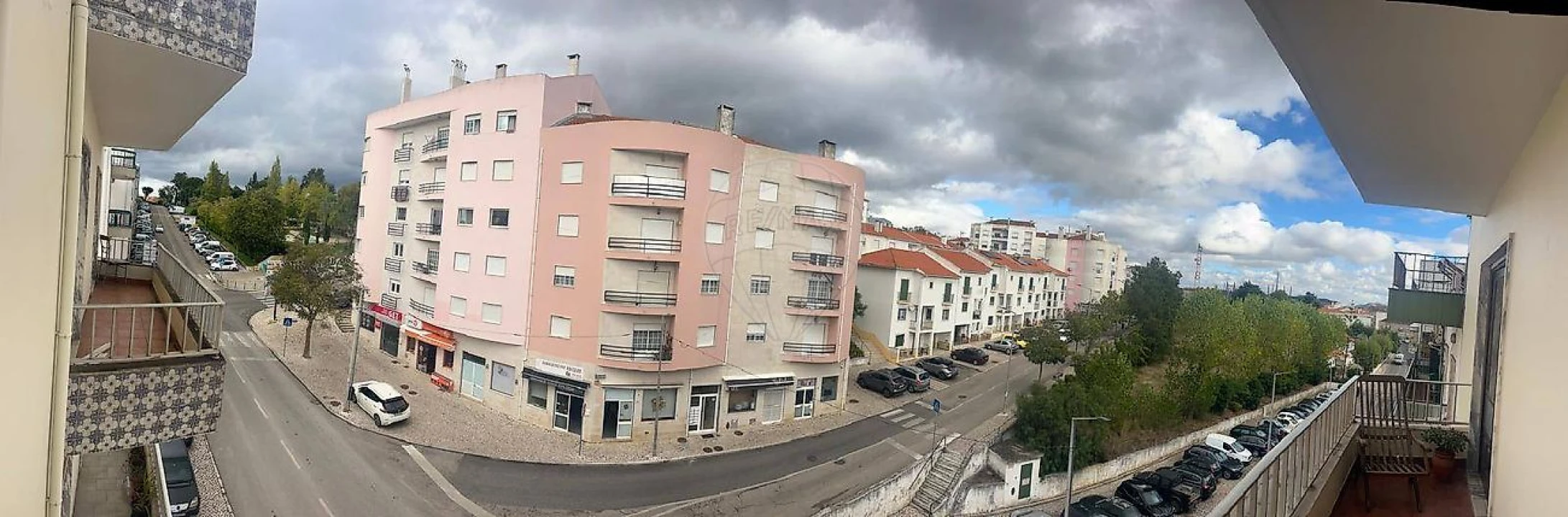 Apartamento T2 para Venda em Sobral de Monte Agraço Foto 1