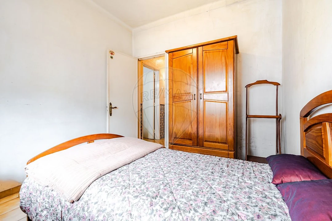 Apartamento T2 para Venda em Seixal, Arrentela e Aldeia de Paio Pires Foto 17