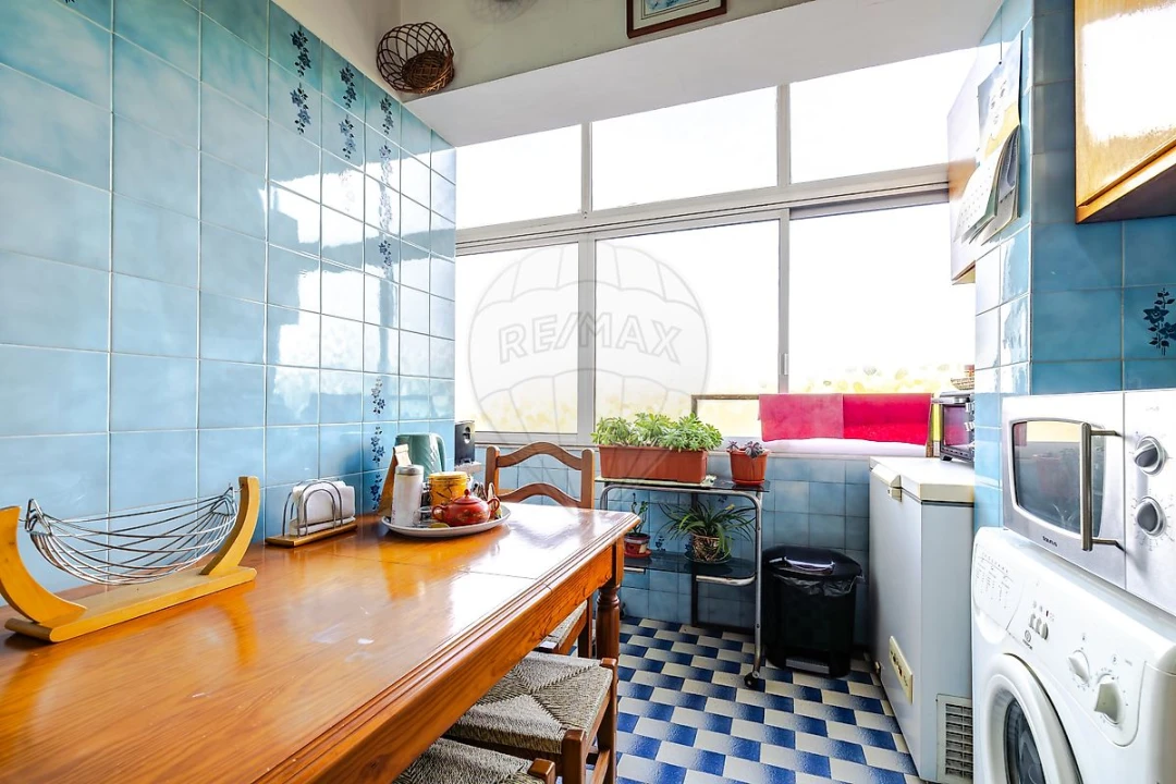 Apartamento T2 para Venda em Seixal, Arrentela e Aldeia de Paio Pires Foto 7