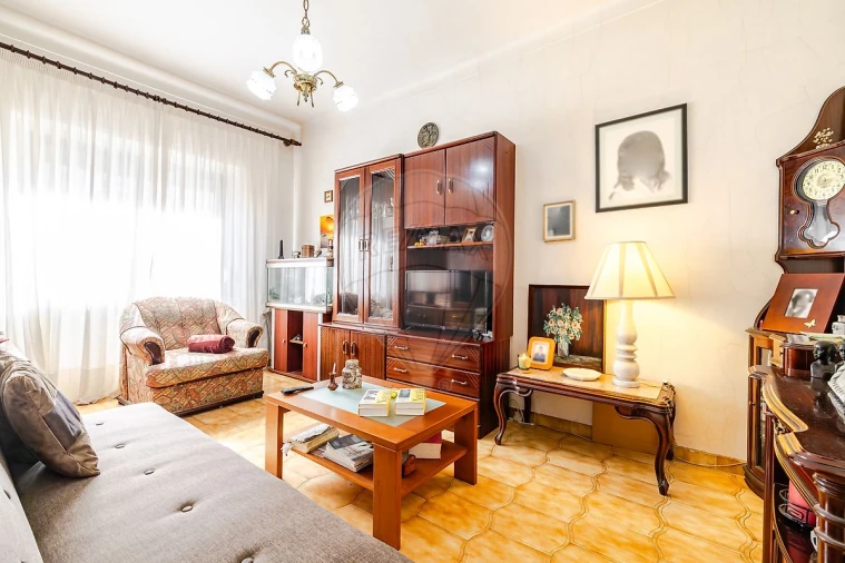 Apartamento T2 para Venda em Seixal, Arrentela e Aldeia de Paio Pires Foto 1