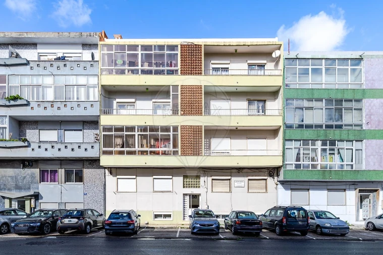 Apartamento T2 para Venda em Seixal, Arrentela e Aldeia de Paio Pires Foto 21