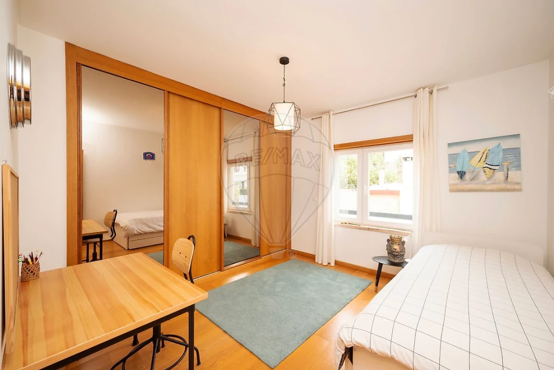 Apartamento T3 para Venda em Carnaxide e Queijas Foto 14