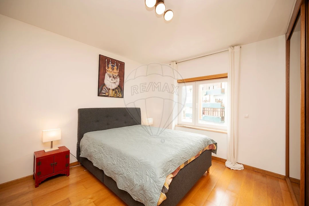 Apartamento T3 para Venda em Carnaxide e Queijas Foto 10