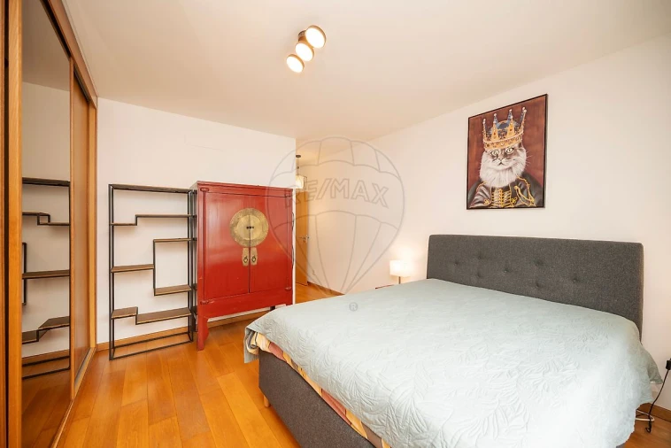 Apartamento T3 para Venda em Carnaxide e Queijas Foto 9