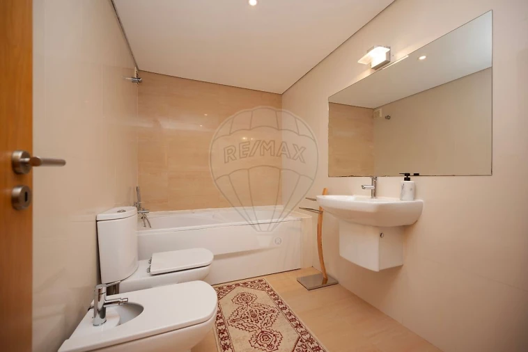 Apartamento T3 para Venda em Carnaxide e Queijas Foto 13