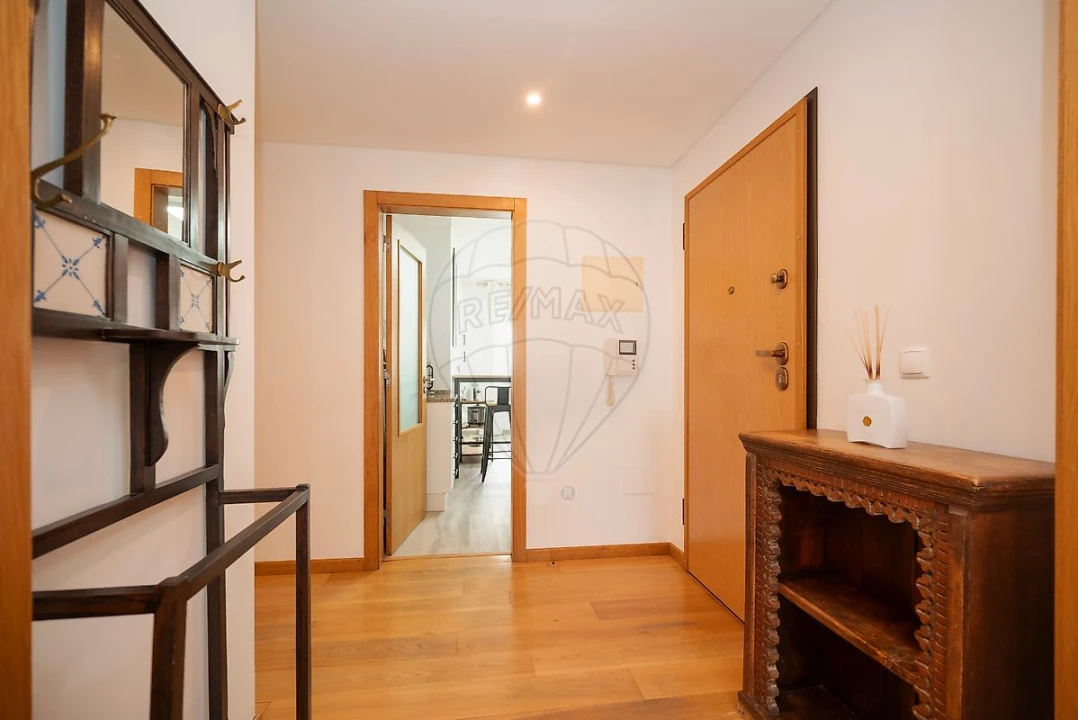 Apartamento T3 para Venda em Carnaxide e Queijas Foto 5