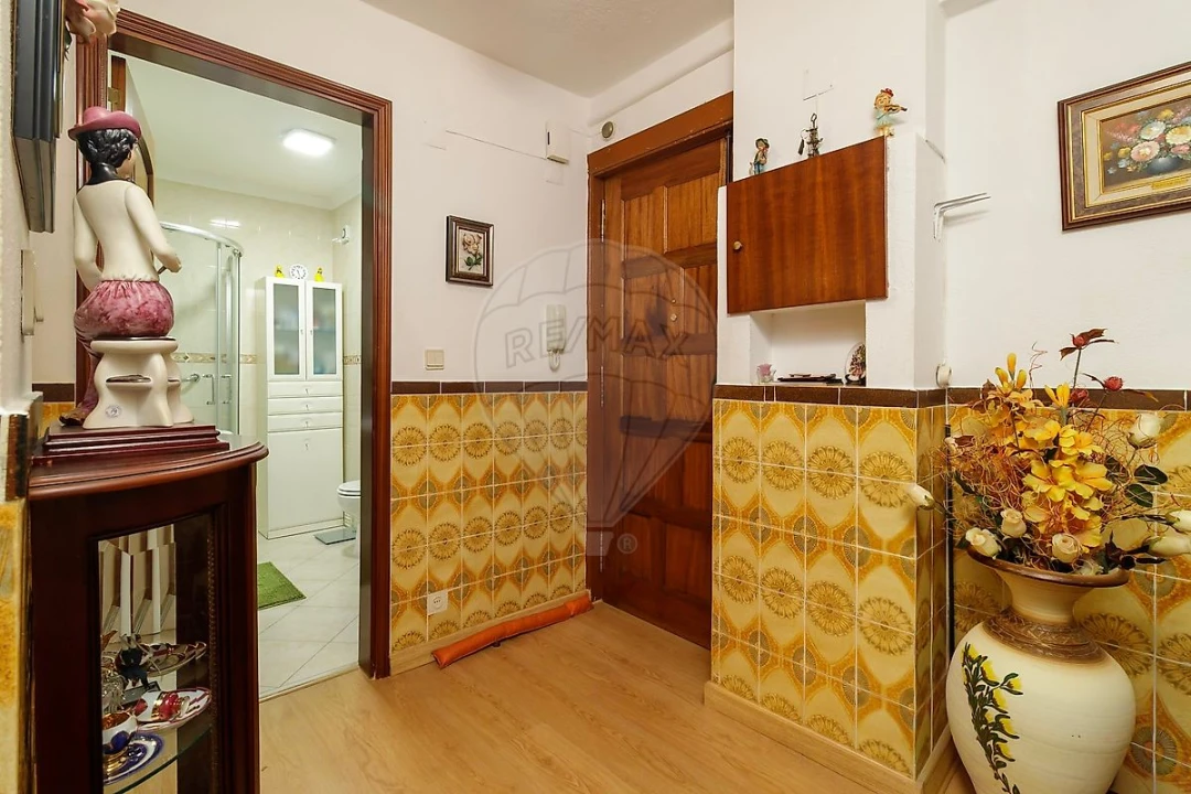 Apartamento T2 para Venda em Marvila Foto 11