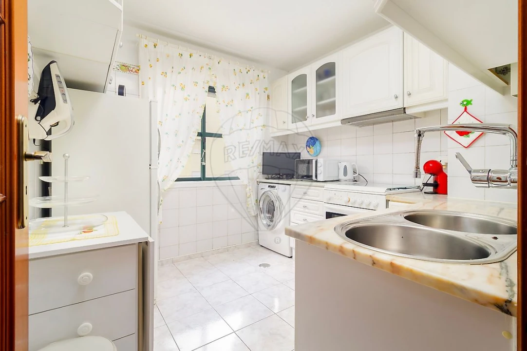 Apartamento T2 para Venda em Marvila Foto 14