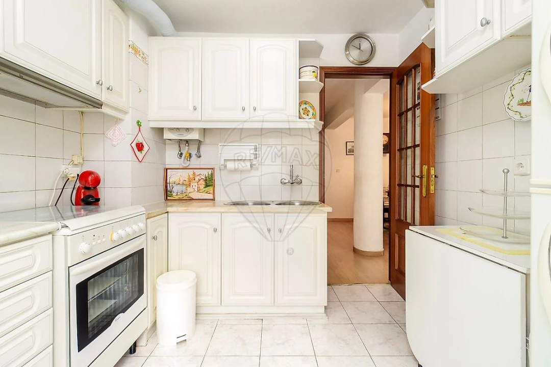 Apartamento T2 para Venda em Marvila Foto 16