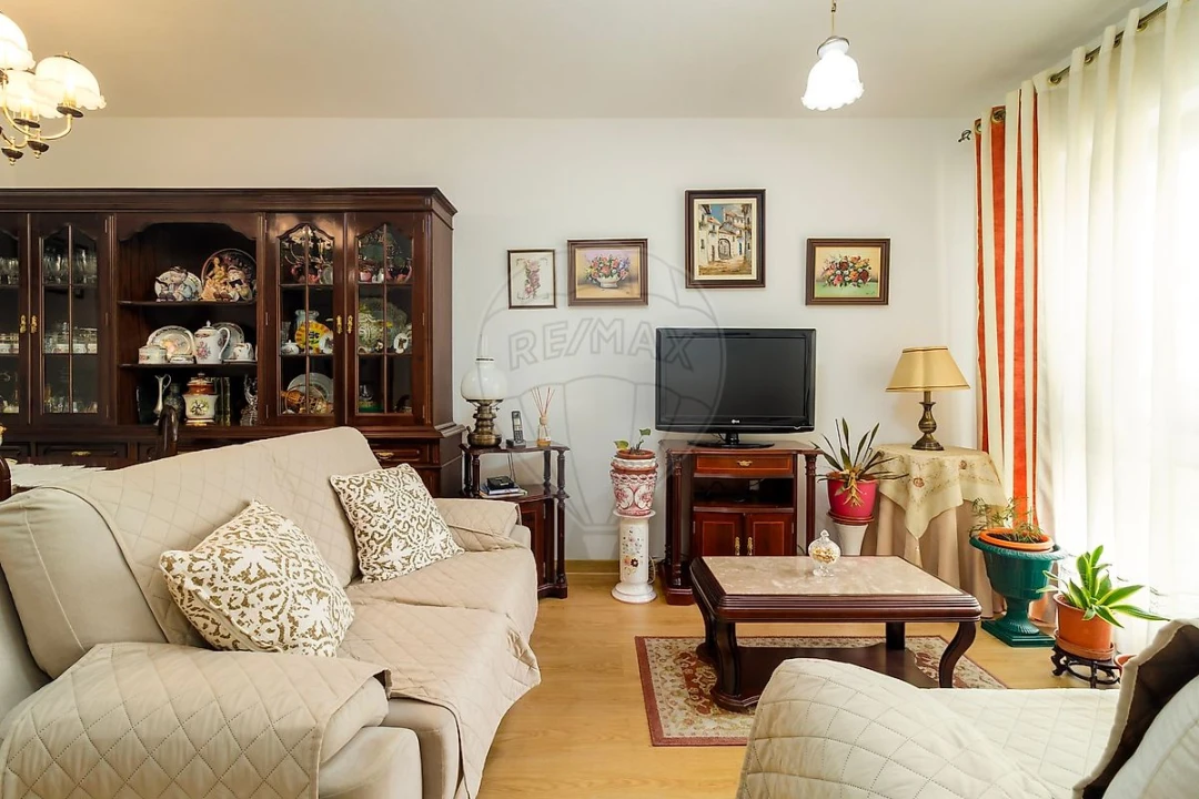 Apartamento T2 para Venda em Marvila Foto 19