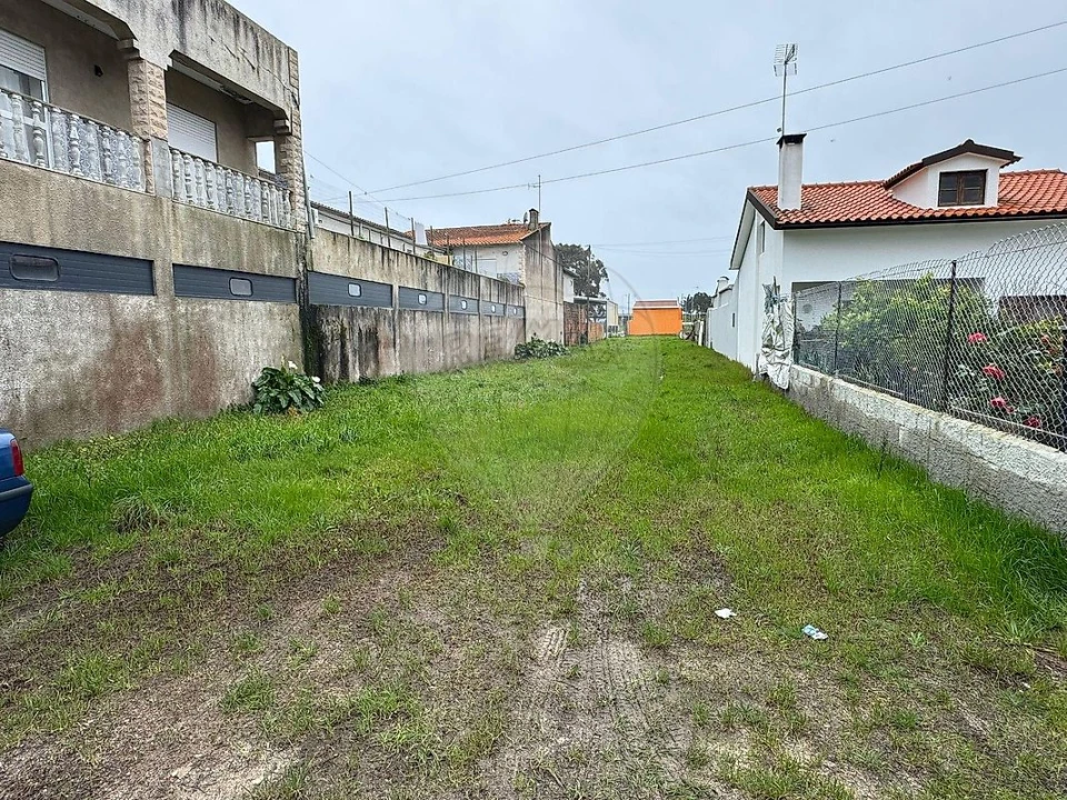 Terreno para Venda em Gafanha da Nazaré Foto 2