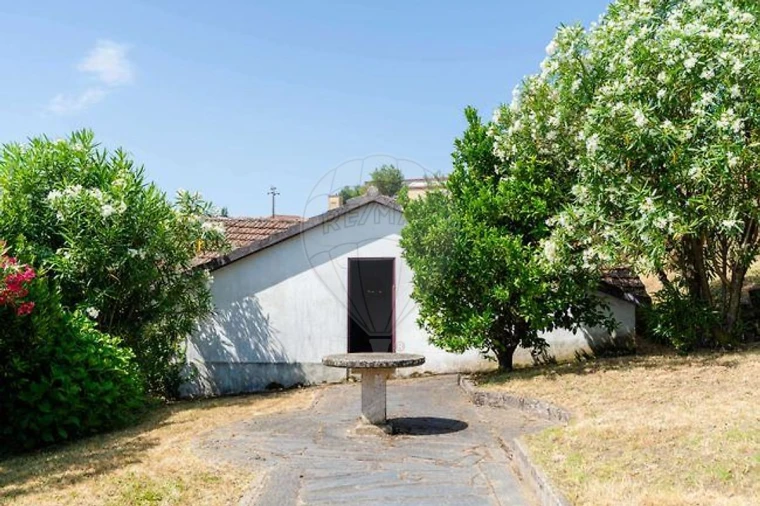 Quinta T0 para Venda em Fontes Foto 30