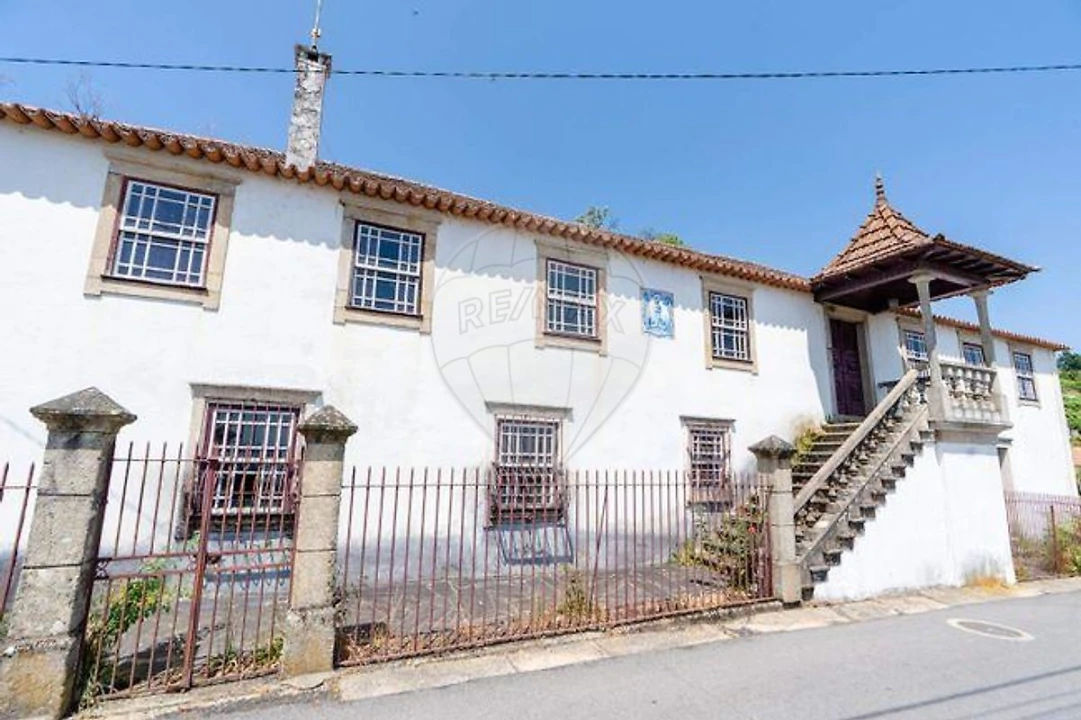 Quinta T0 para Venda em Fontes Foto 1