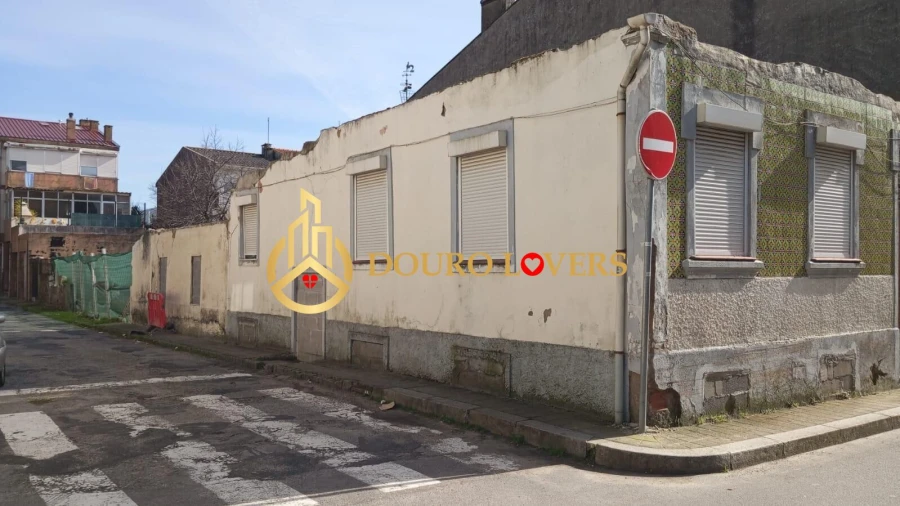 Moradia para Venda em Ramalde Foto 4