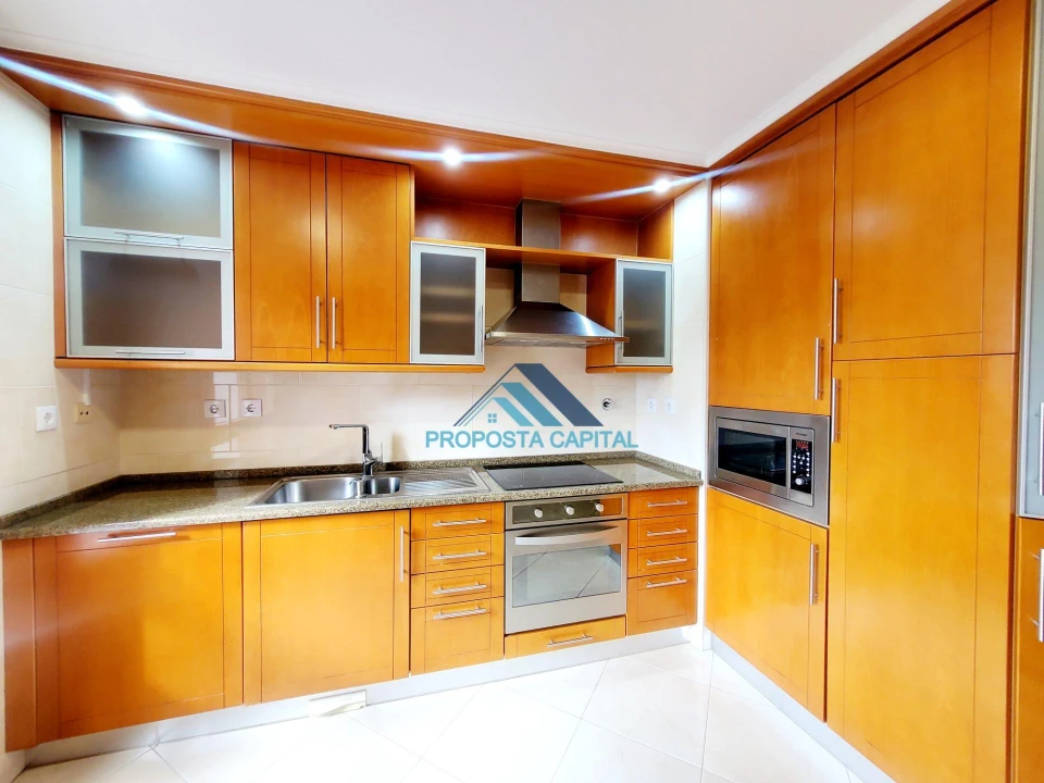 Apartamento T3 para Venda em Odivelas Foto 16