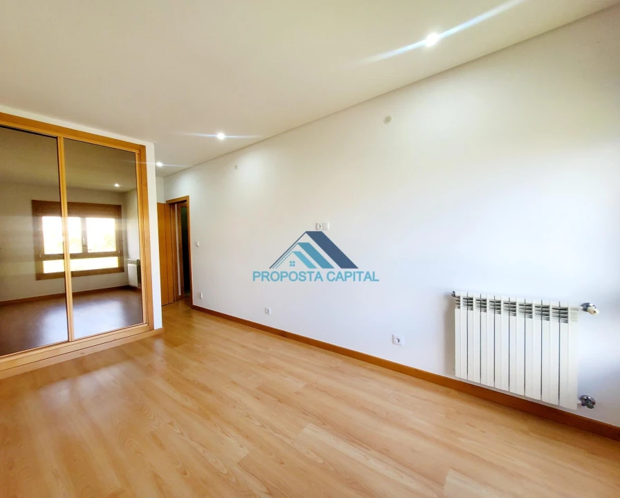 Apartamento T3 para Venda em Odivelas Foto 21