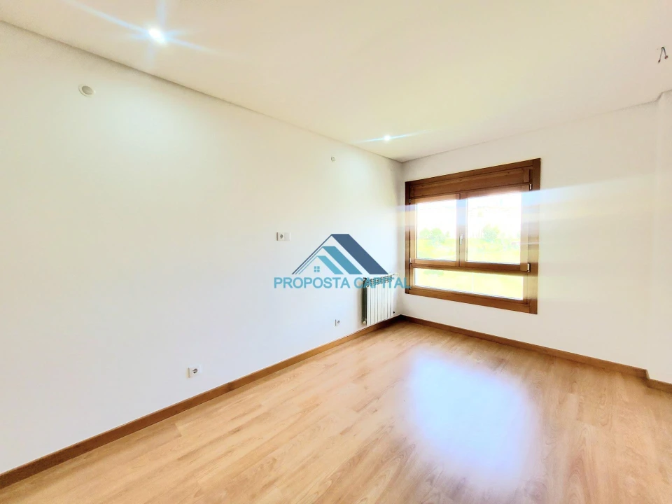 Apartamento T3 para Venda em Odivelas Foto 25