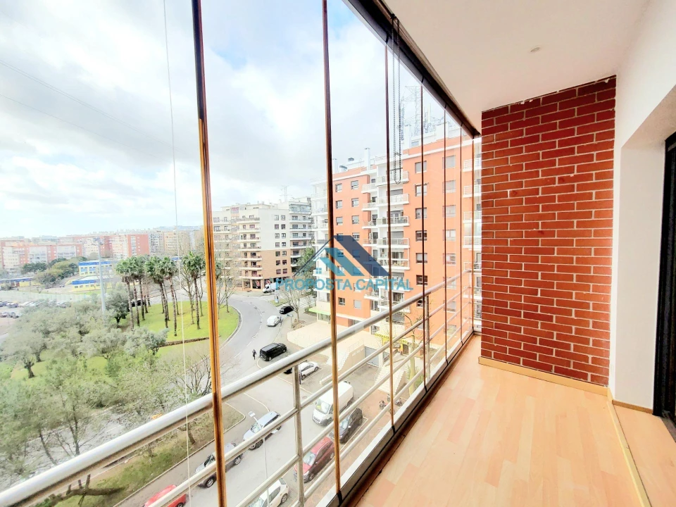 Apartamento T3 para Venda em Odivelas Foto 6