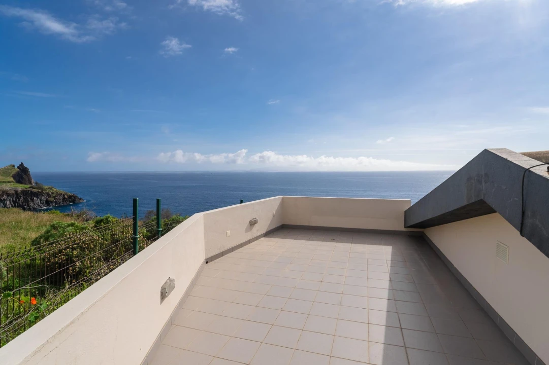 Moradia T3 para Venda em Caniço Foto 44