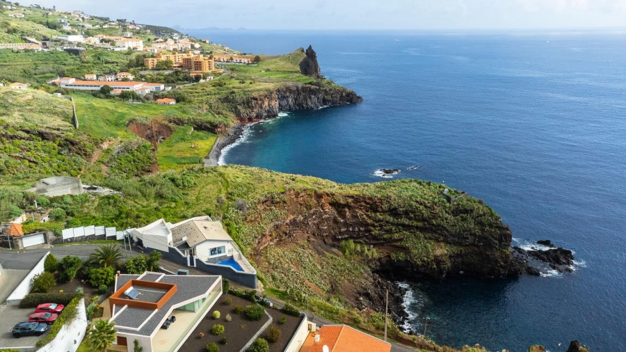 Moradia T3 para Venda em Caniço Foto 50