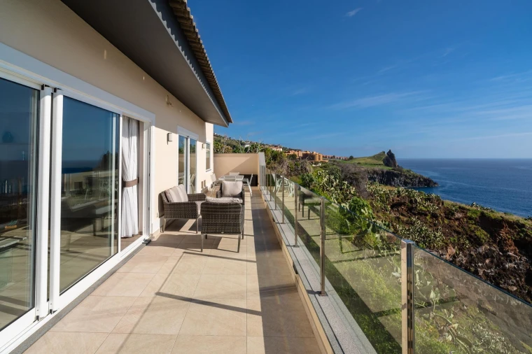 Moradia T3 para Venda em Caniço Foto 20