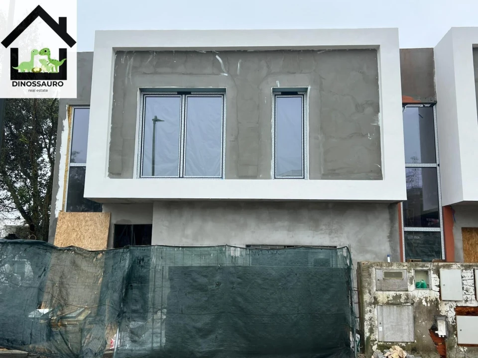 Moradia T4 para Venda em Palmela Foto 1