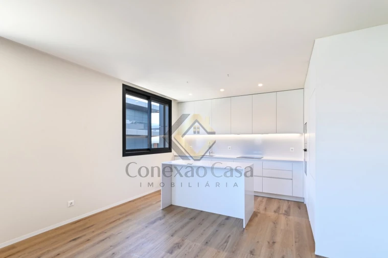 Apartamento T2 para Venda em Mafamude e Vilar do Paraíso Foto 2