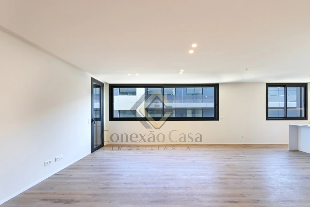 Apartamento T2 para Venda em Mafamude e Vilar do Paraíso Foto 9