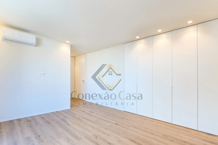 Apartamento T2 para Venda em Mafamude e Vilar do Paraíso Foto 20