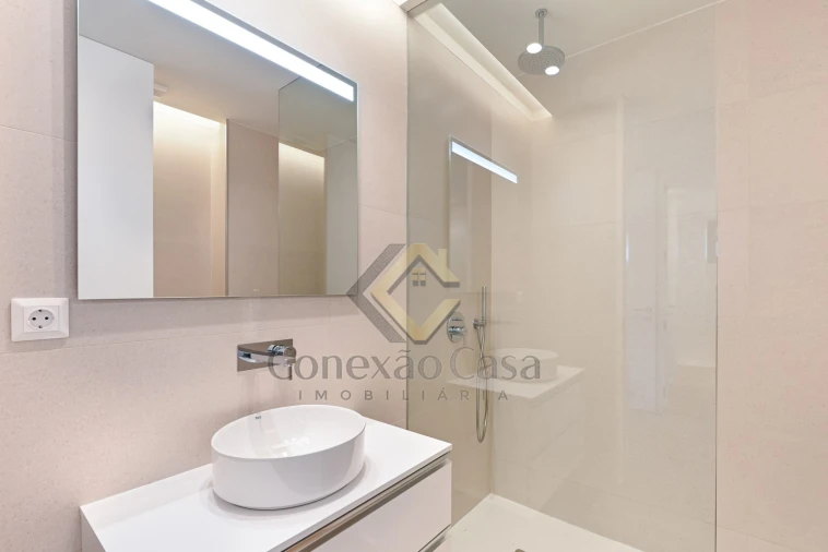 Apartamento T2 para Venda em Mafamude e Vilar do Paraíso Foto 22