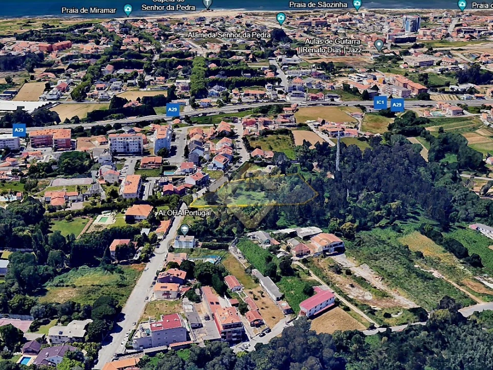 Terreno para Venda em Arcozelo Foto 11