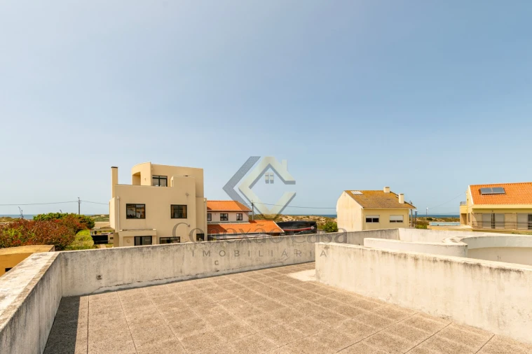 Moradia T3 para Venda em Gulpilhares e Valadares Foto 37