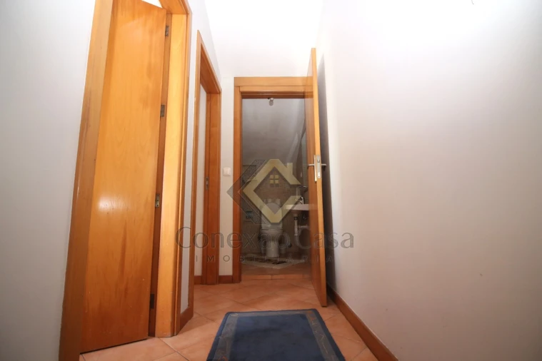 Moradia T3 para Venda em Espinho Foto 20