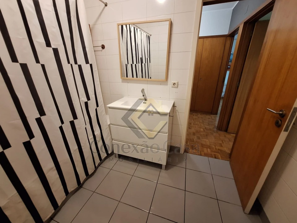 Apartamento T2 para Venda em São Felix da Marinha Foto 15