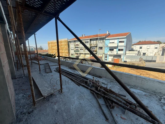 Apartamento T2 para Venda em Mafamude e Vilar do Paraíso Foto 2