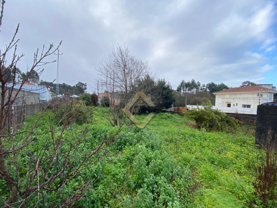 Terreno para Venda em Anta e Guetim Foto 17