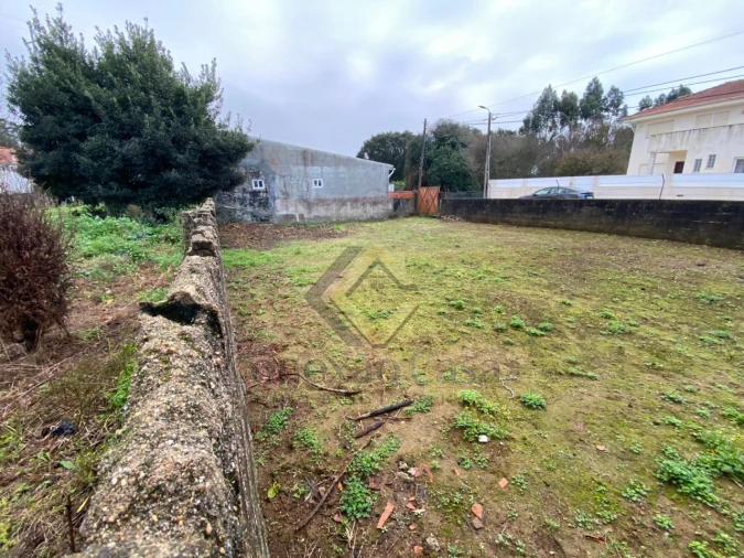 Terreno para Venda em Anta e Guetim Foto 8