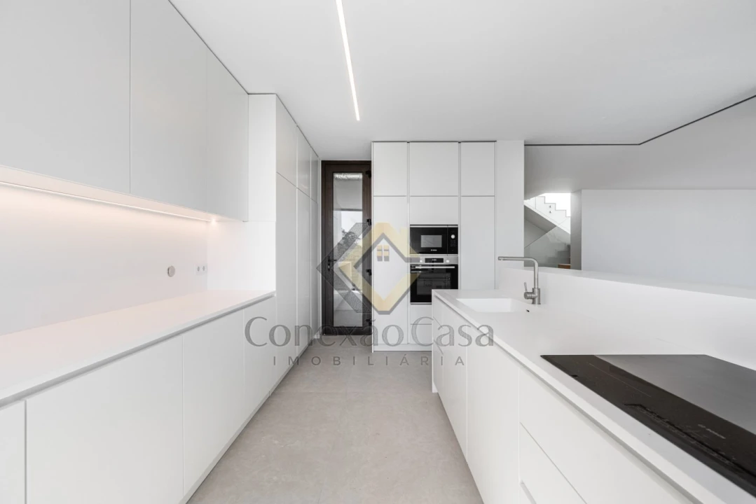 Apartamento T4 para Venda em Mafamude e Vilar do Paraíso Foto 10