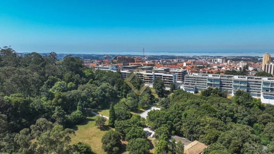 Apartamento T4 para Venda em Mafamude e Vilar do Paraíso Foto 35