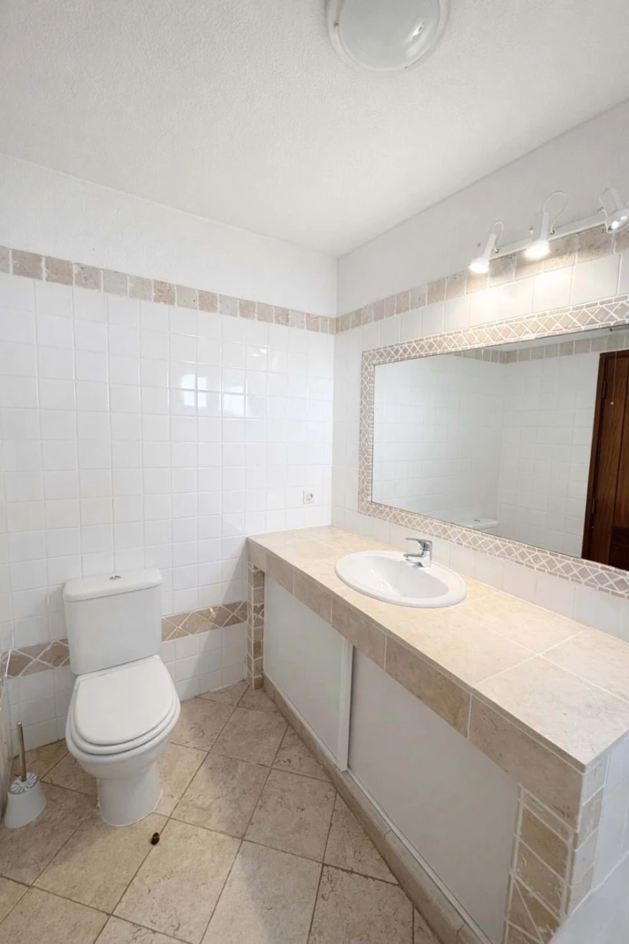 Moradia T3 para Venda em Almancil Foto 12